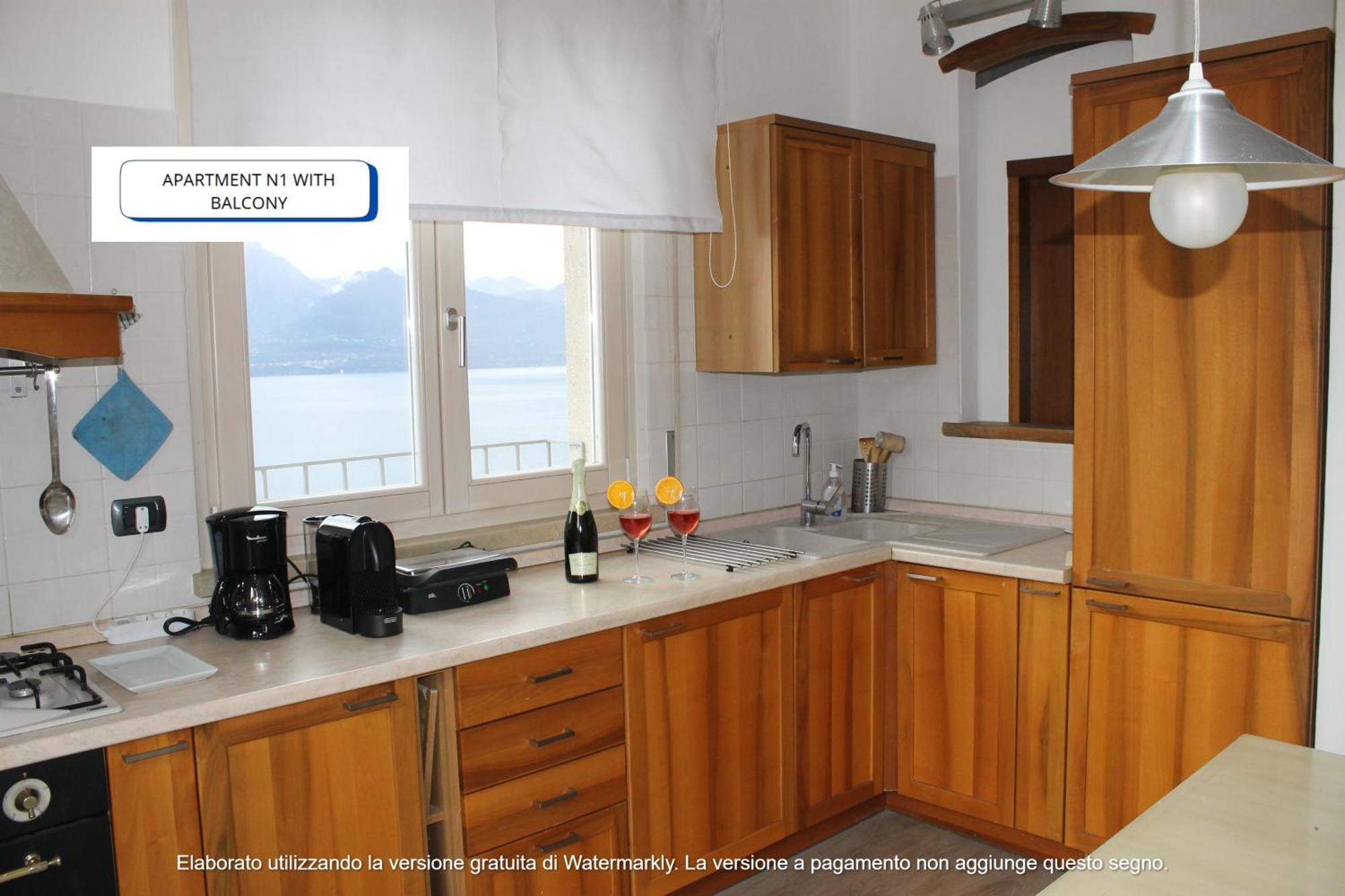 The View Apartment Torri Del Benaco Ngoại thất bức ảnh